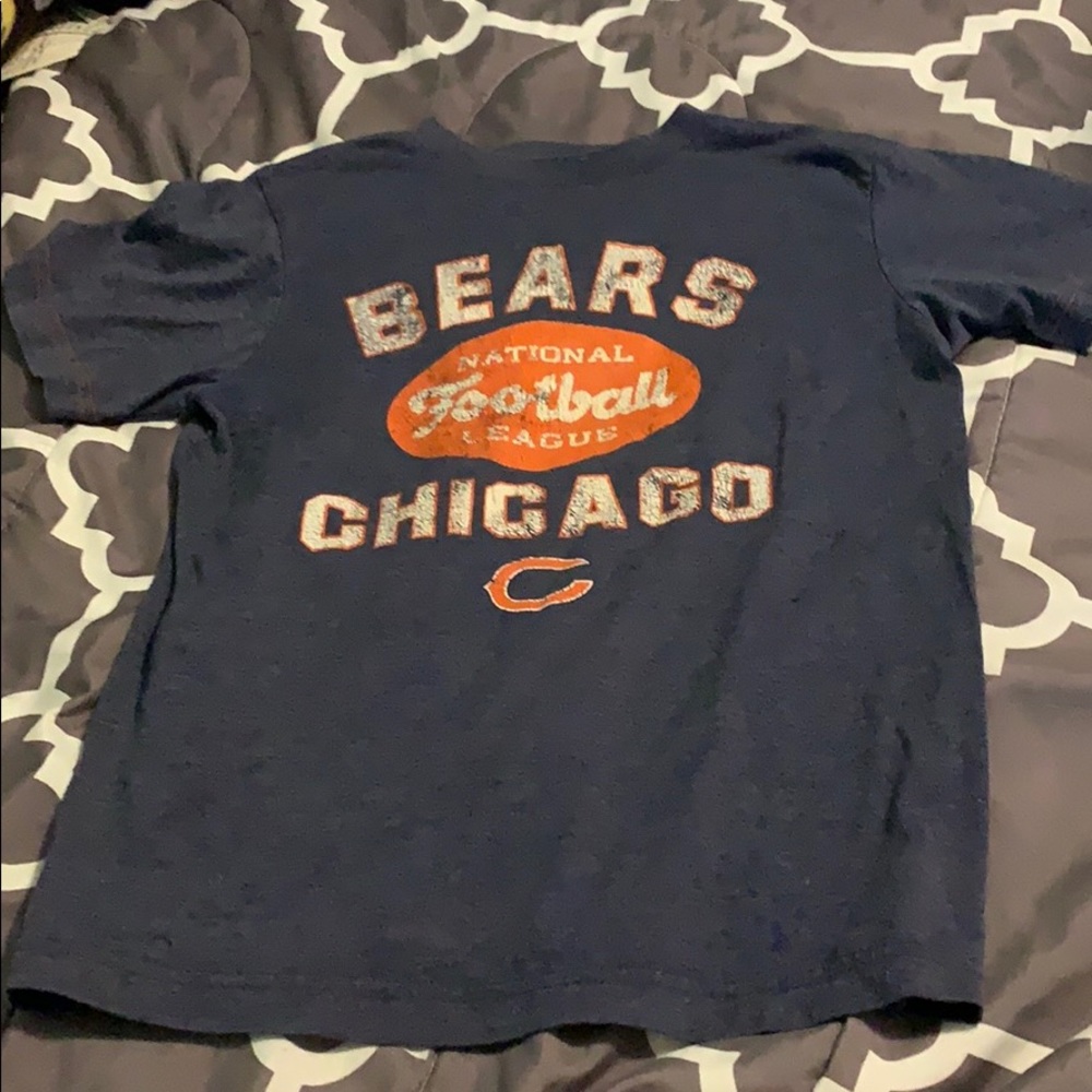 Chicago bears tee shirt